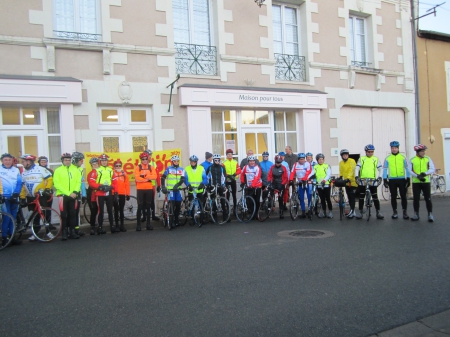 100km téléthon  UCM MIREBEAU 06 12 2014